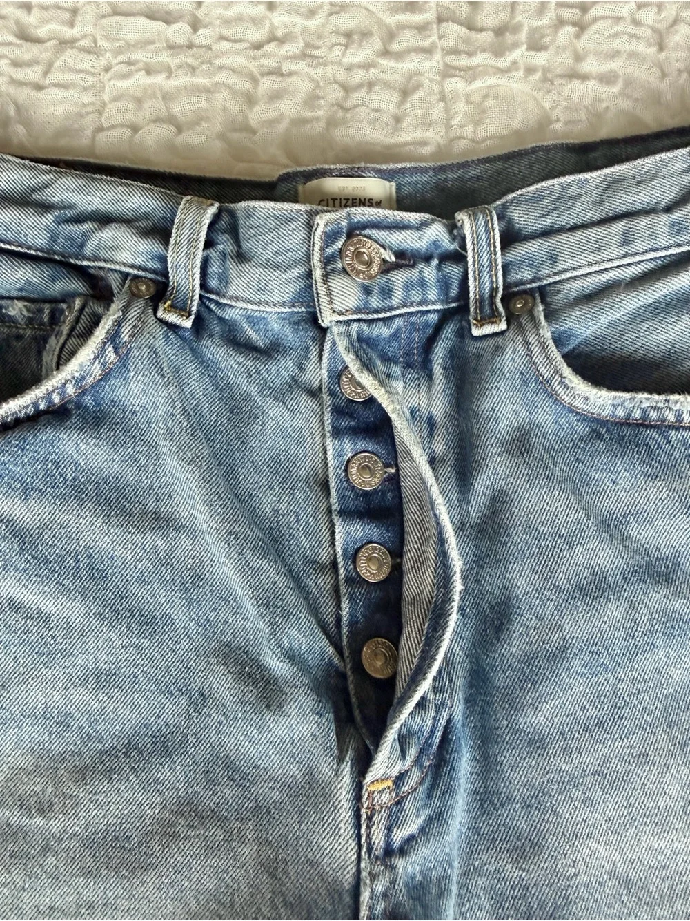 Citizens of Humanity Annabelle Long Shorts Bristol Wash Button Fly 29